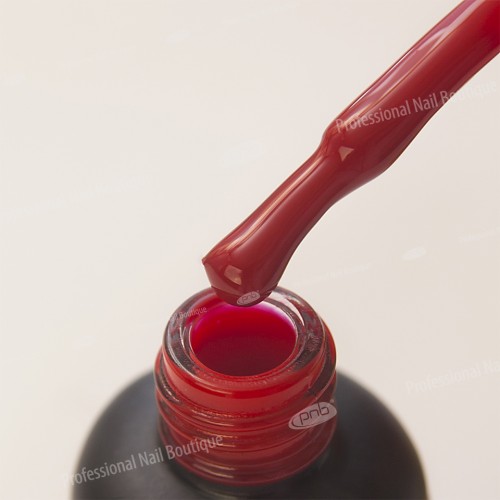 Цветной гель-лак для ногтей бордовый PNB REDs №209 Bloody Mary