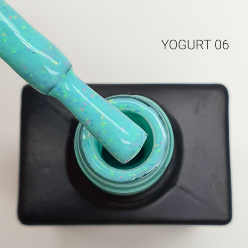 Black Гель-лак Yougurt №06, 12 мл